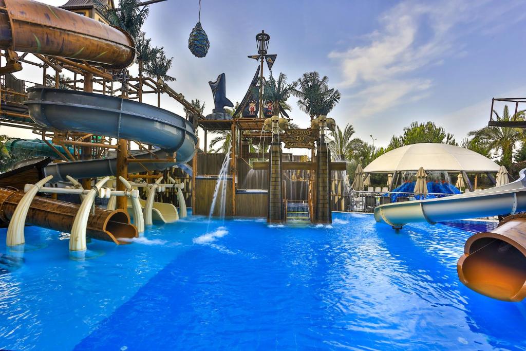 LONG BEACH RESORT